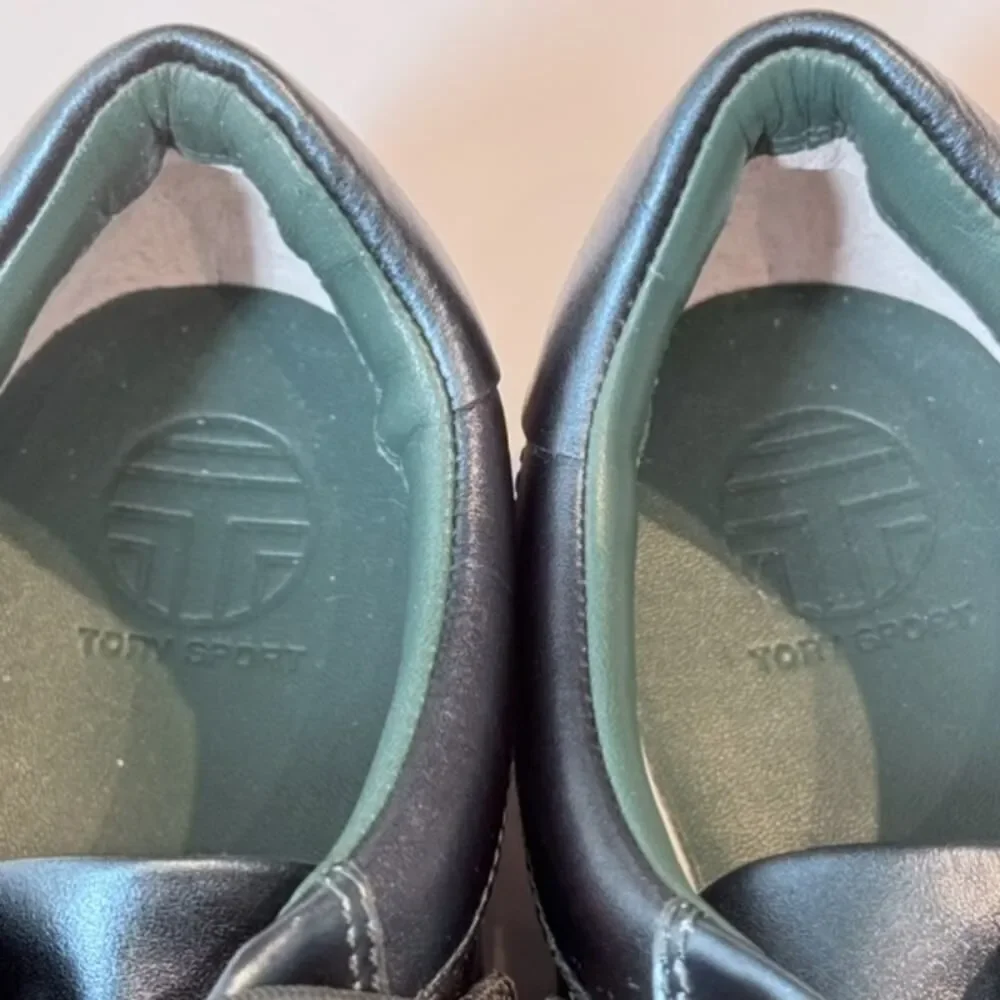 Tory Burch Ruffle Trainer Sneaker Metallic Green Leather Women’s 8.5 New No Box